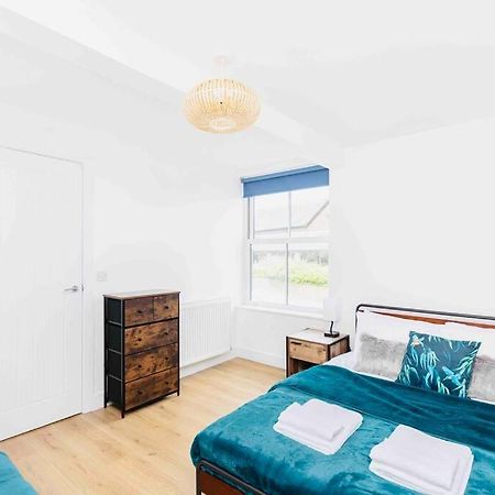 Sleeps 6 The Lovely Lymington Lock Off Екстериор снимка