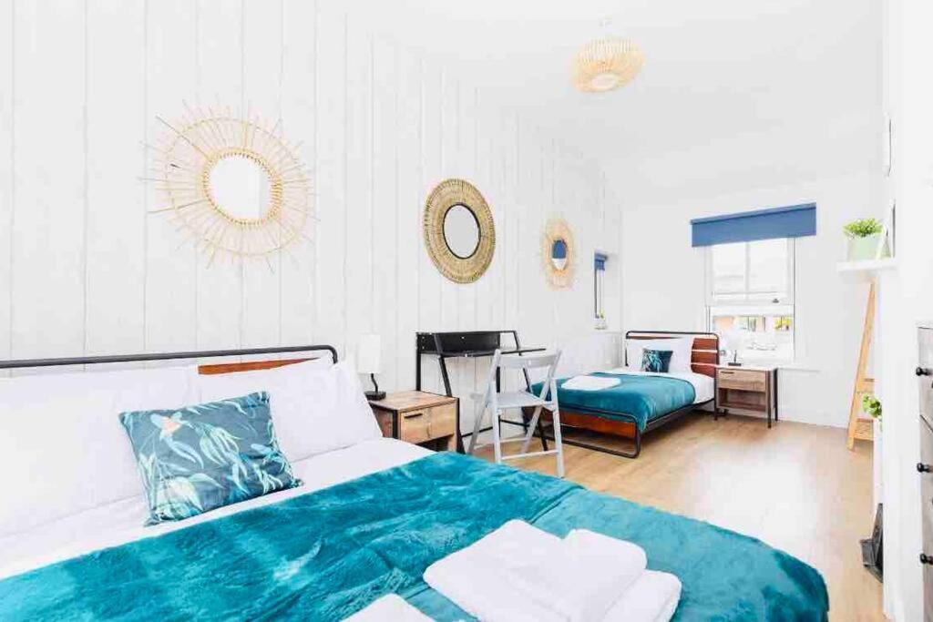 Sleeps 6 The Lovely Lymington Lock Off Екстериор снимка